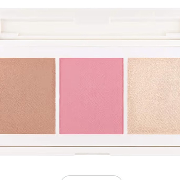 FLOWER Lift & Sculpt Contouring Palette Blush/Highlighter (Light to Medium) - Picture 2 of 7